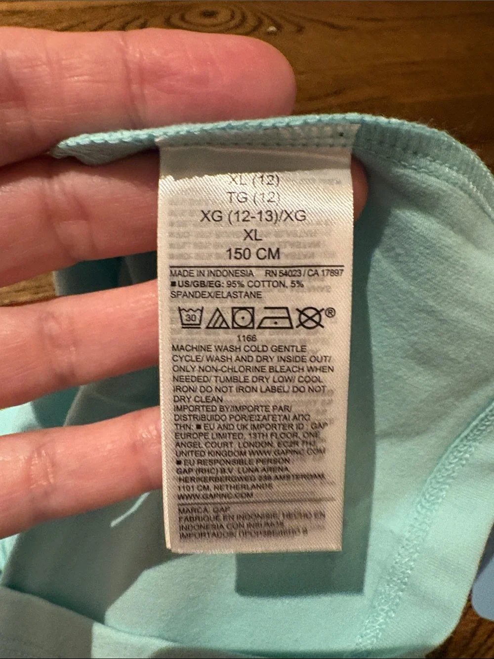 Gap kids stretch square neck tee